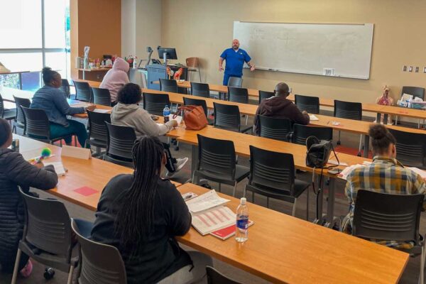 Photo of students in EKG training